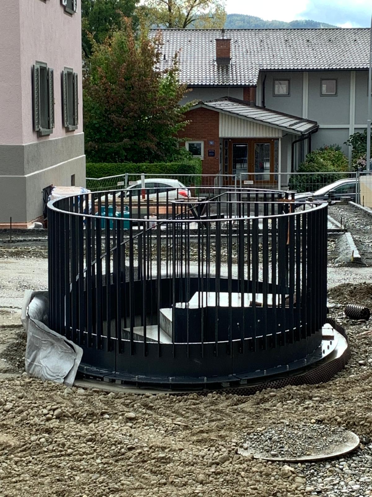 Herstellung und Montage — Metallbau-Elemente auf der Baustelle